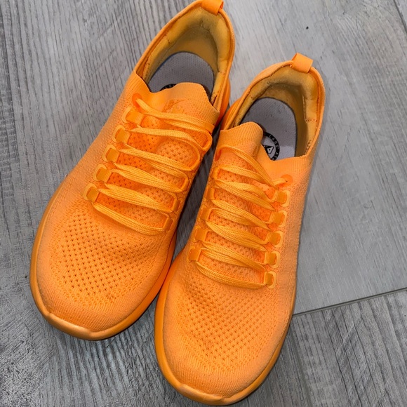 APL Shoes - 🧡 APL Techloom Breeze Vivid Peach 8 🧡